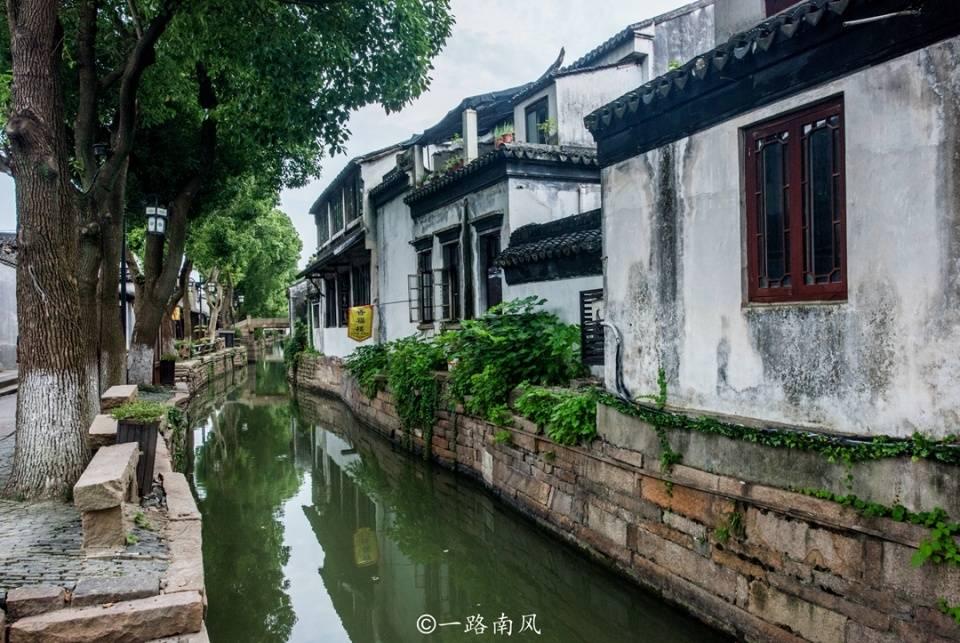 福建宁德:客流高峰,宁德站温馨服务助力学生回家!